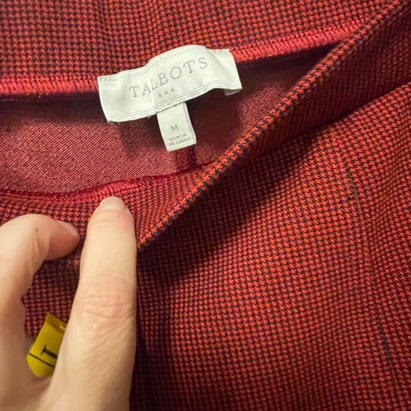 Talbots Size M — Classic burgundy/red micro houndstooth-pattern dress pants. - Picture 3 of 8